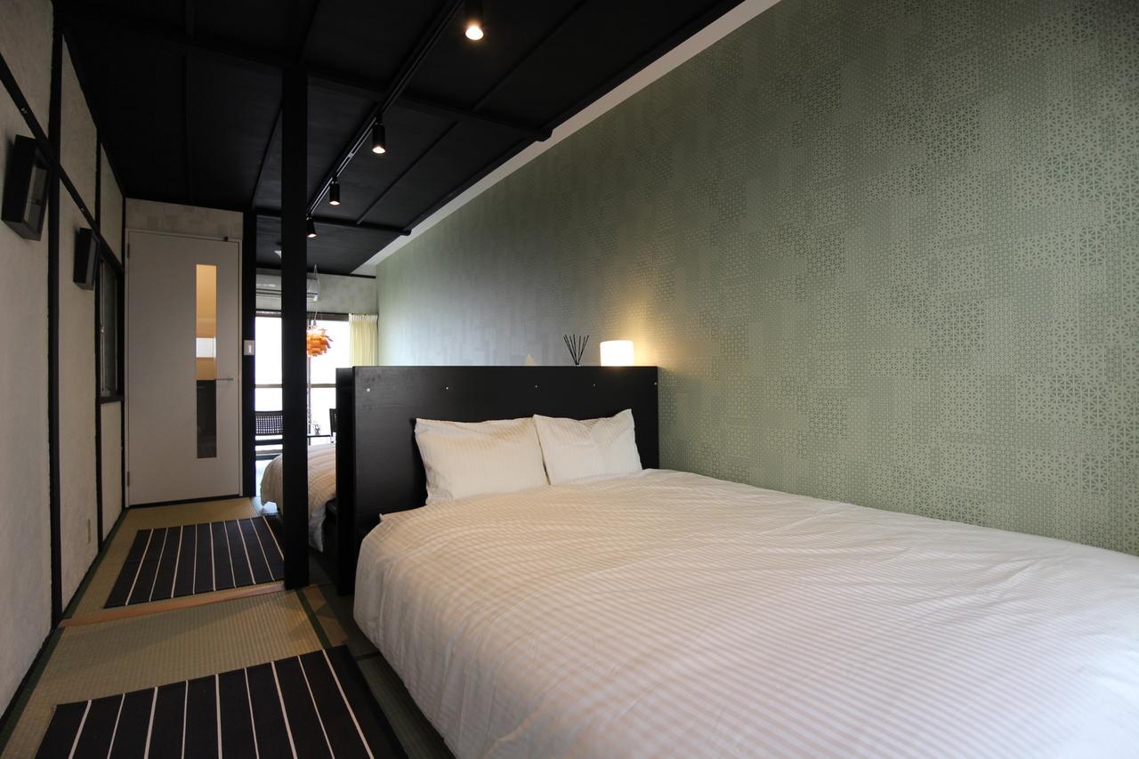 Sekai Hotel Tsuki Ōsaka Extérieur photo